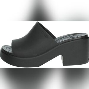 New‼️CROCS  Black Chunky Heel Mules
